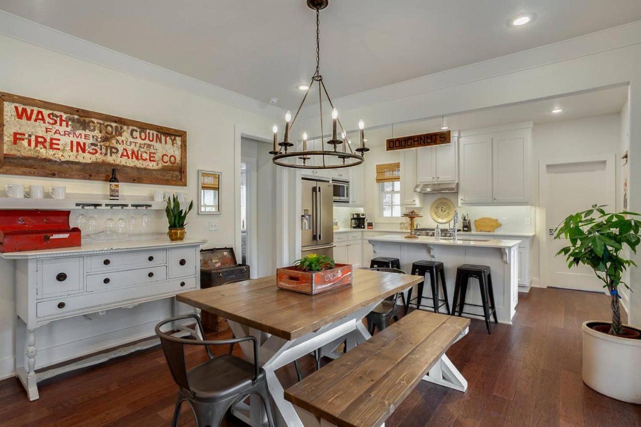 The Sofay Farmhouse - 1 Mile From U Of A - Luxury Amenities เฟย์เอตต์วิลล์ ภายนอก รูปภาพ